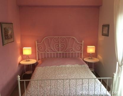 Apartmans Gala, privatni smeštaj u mestu Herceg Novi, Crna Gora - 1 Bedroom apartment 